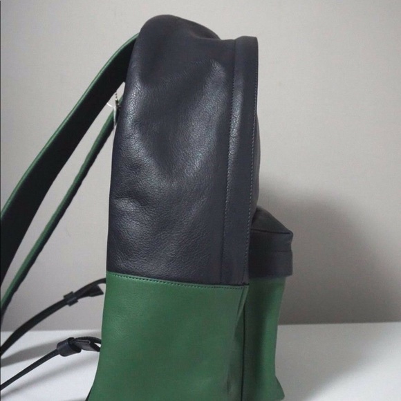 Brand new authentic Coach campus bag - Picture 4 of 12